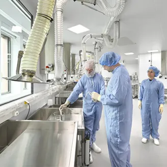 ISO Grade 7 cleanroom solution optimises production flow